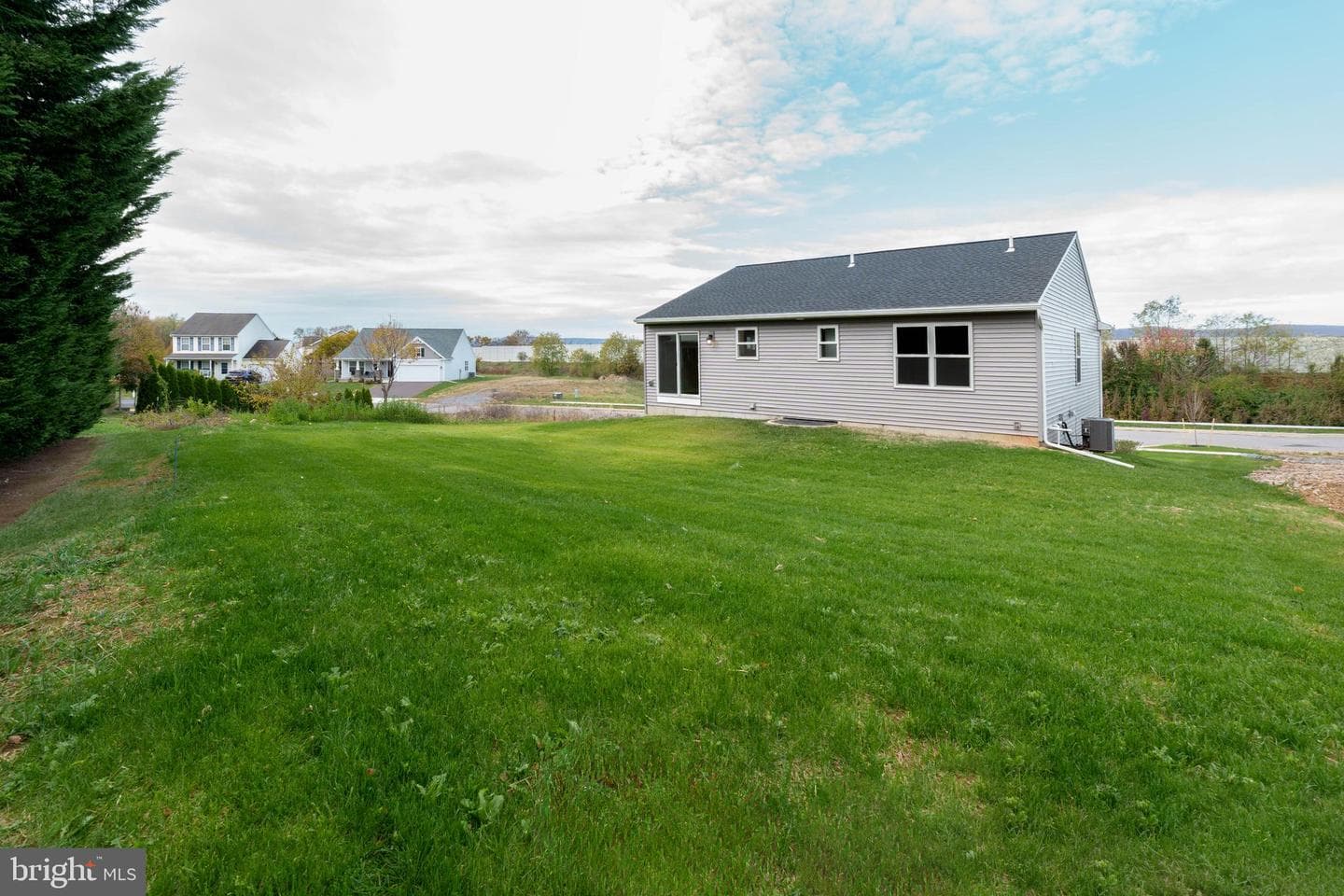 12 Cheltenham Lane photo 5