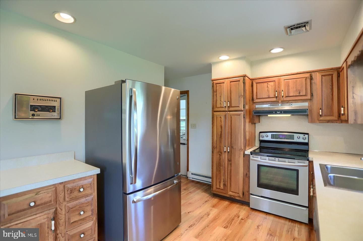 14 Poplar Drive photo 11
