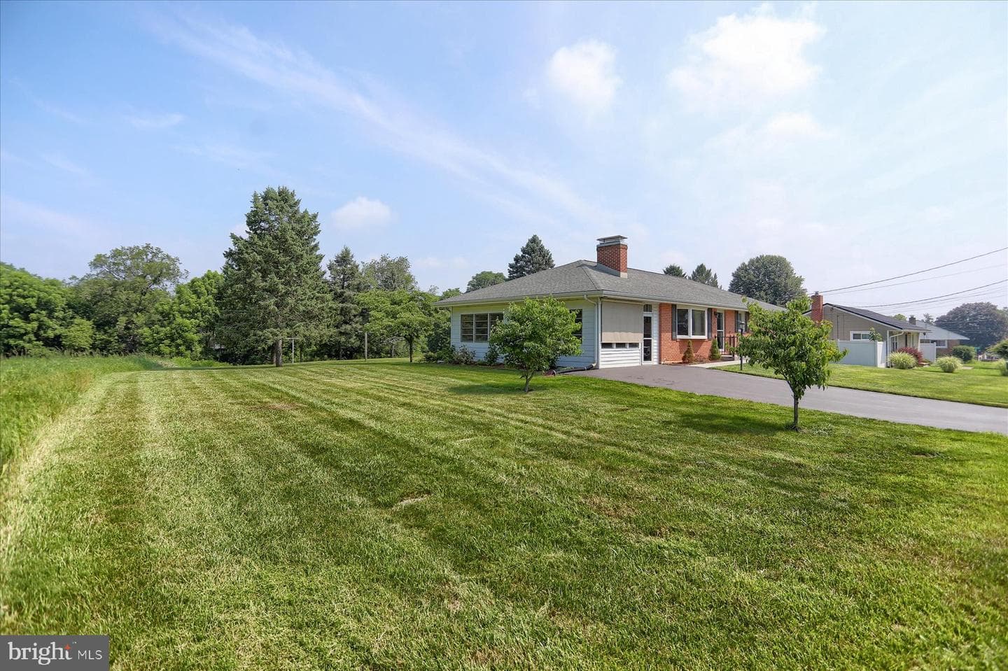 14 Poplar Drive photo 3