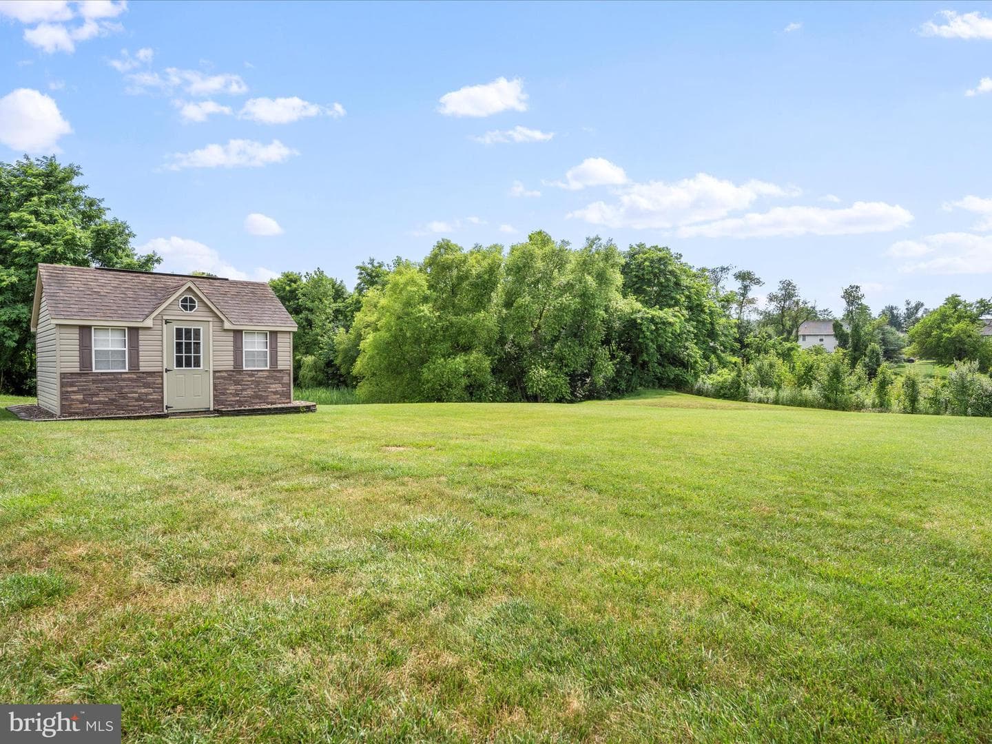 200 Westgate Drive photo 40