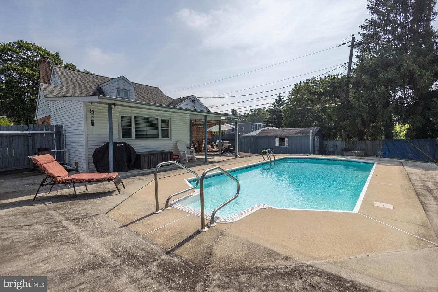 5003 Mcdonald Drive photo 3