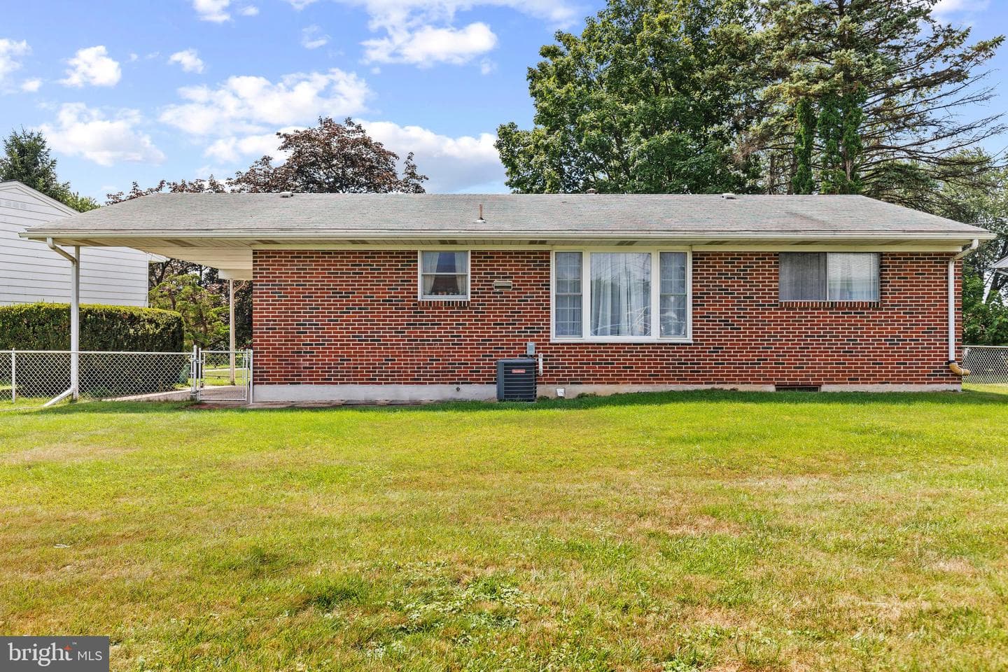 4708 Courtland Street photo 5