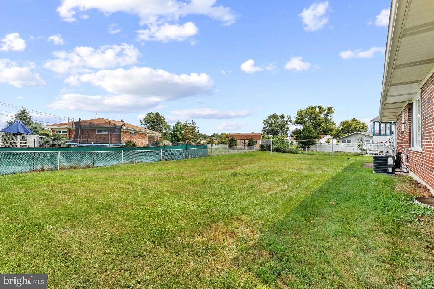 4708 Courtland Street photo 8