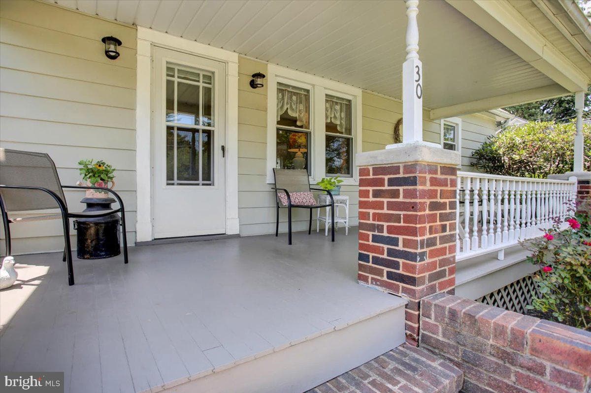 30 Wyrick Avenue photo 16