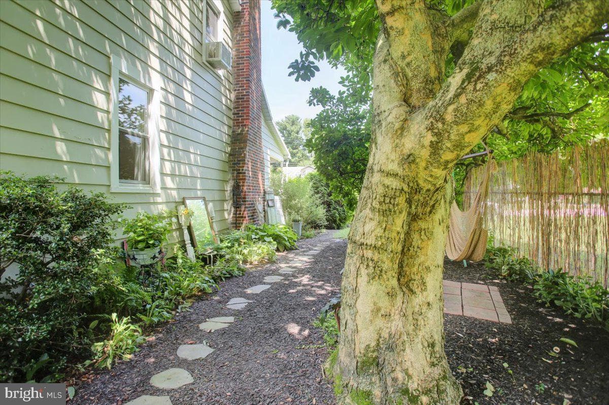 30 Wyrick Avenue photo 5