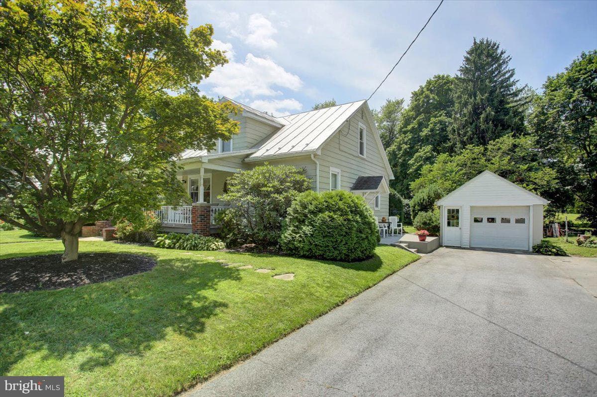 30 Wyrick Avenue photo 6