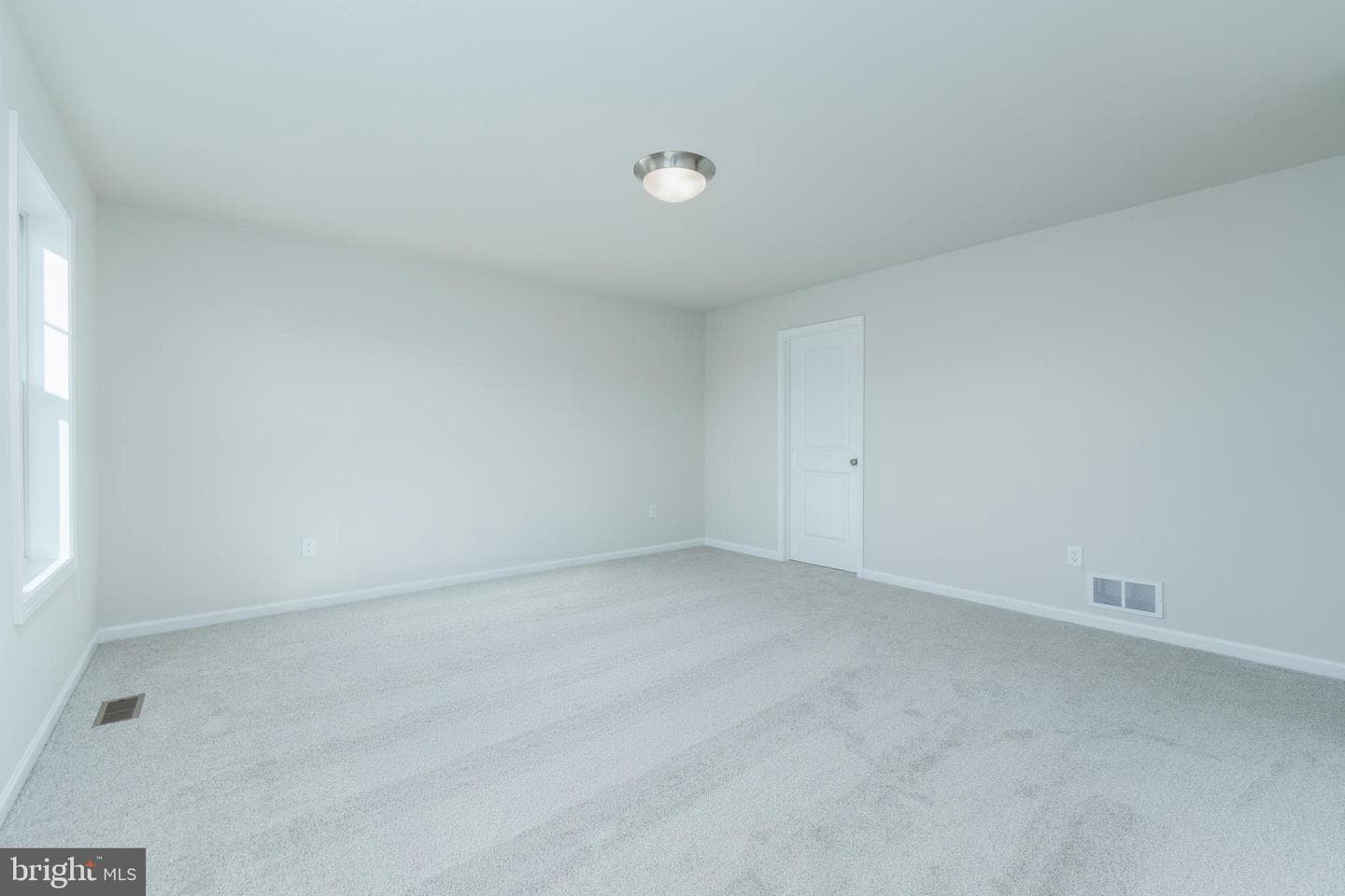 803 Greenwich Lane photo 30