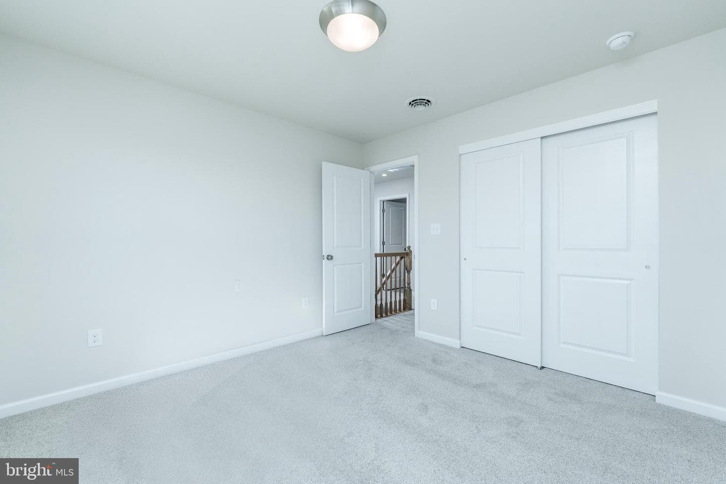 803 Greenwich Lane photo 36