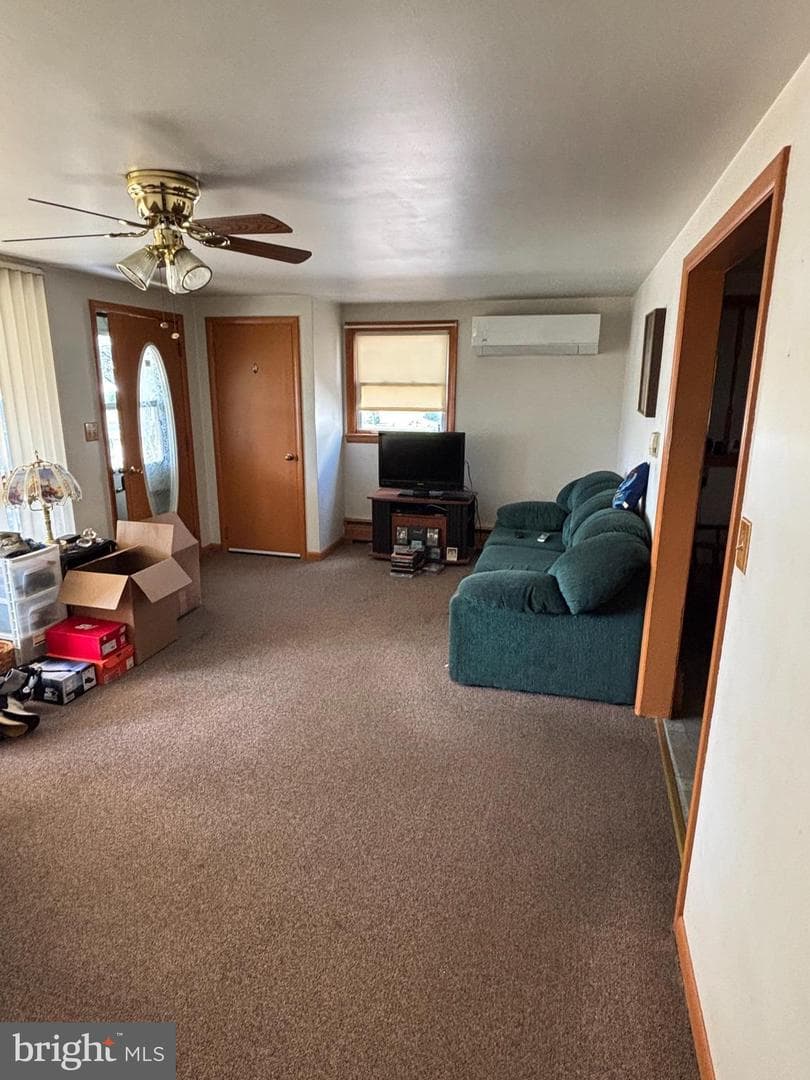 103 E Main Street photo 7