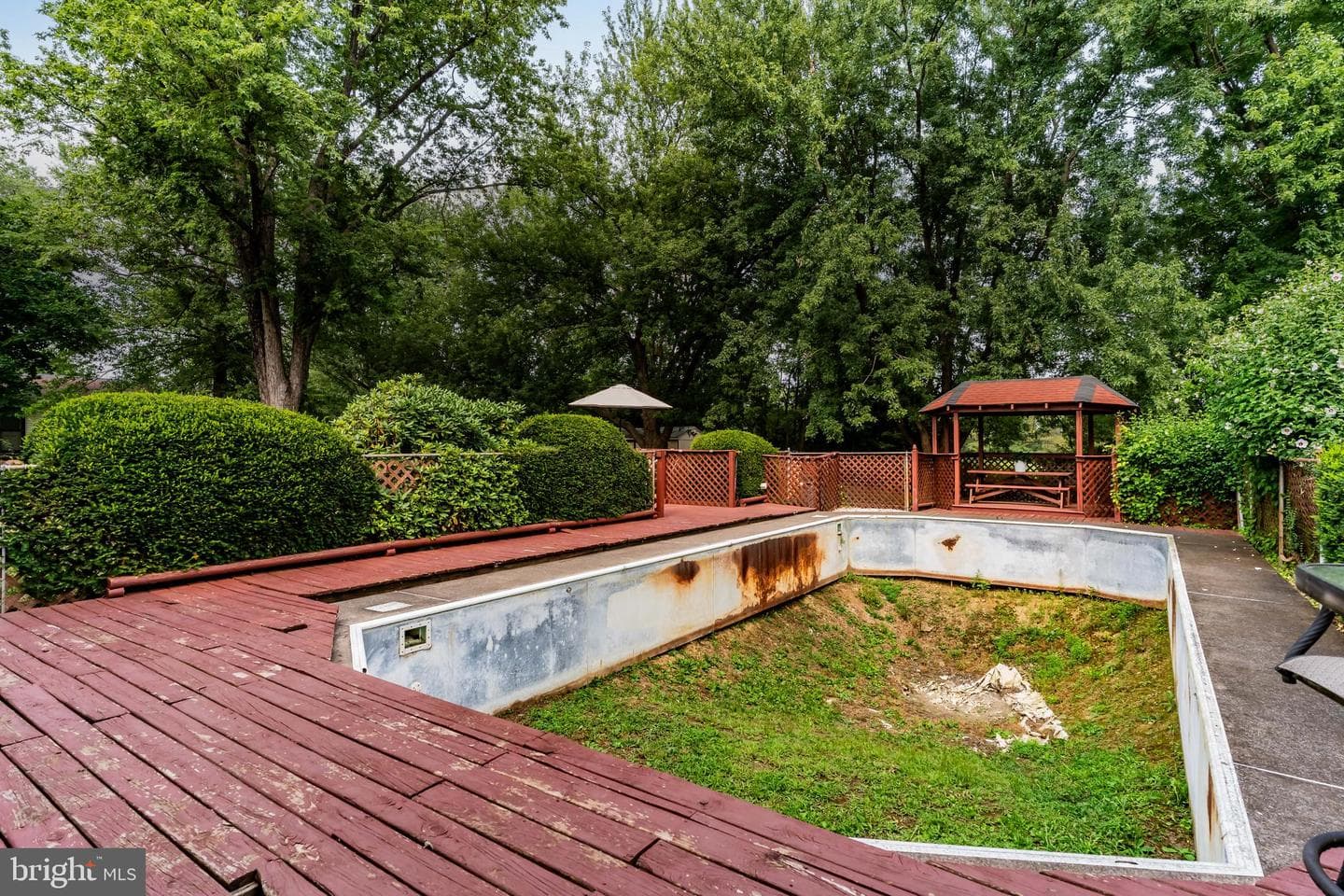 335 Wolfs Bridge Road photo 31