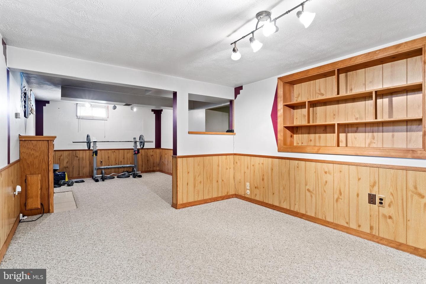 4717 Maple Avenue photo 31