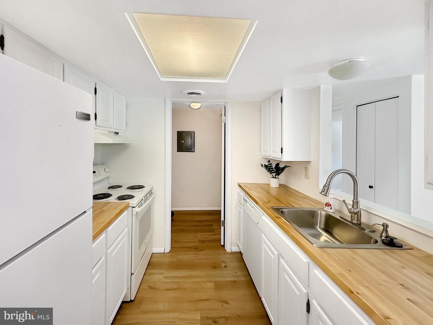 1001 Nanroc Drive #11 photo 7