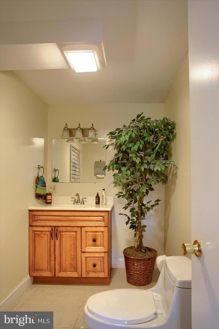 308 E Main Street photo 8