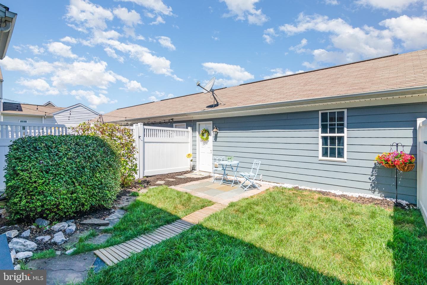 414 Line Road photo 18