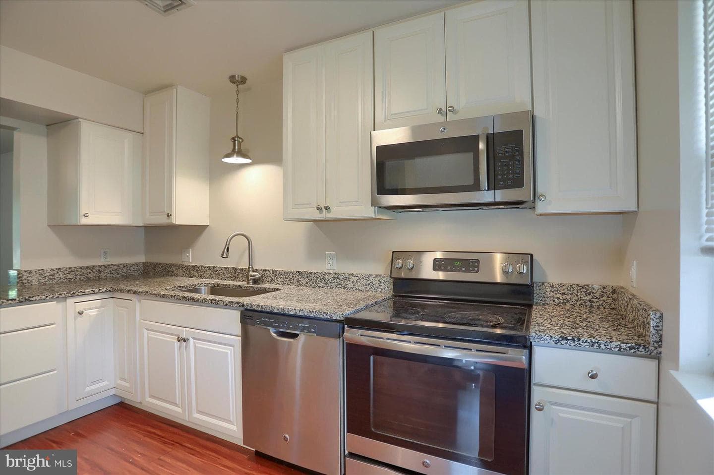 513 Porsha Terrace photo 6