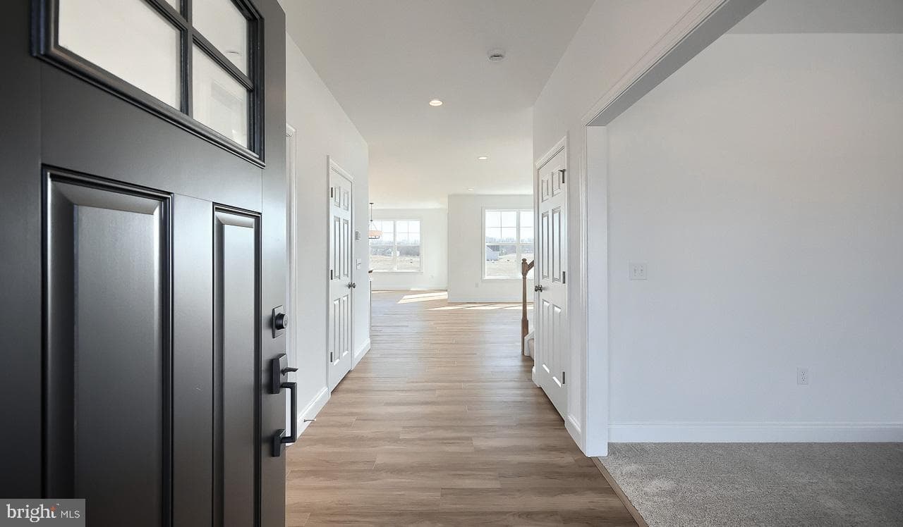 610 Estate Drive photo 3