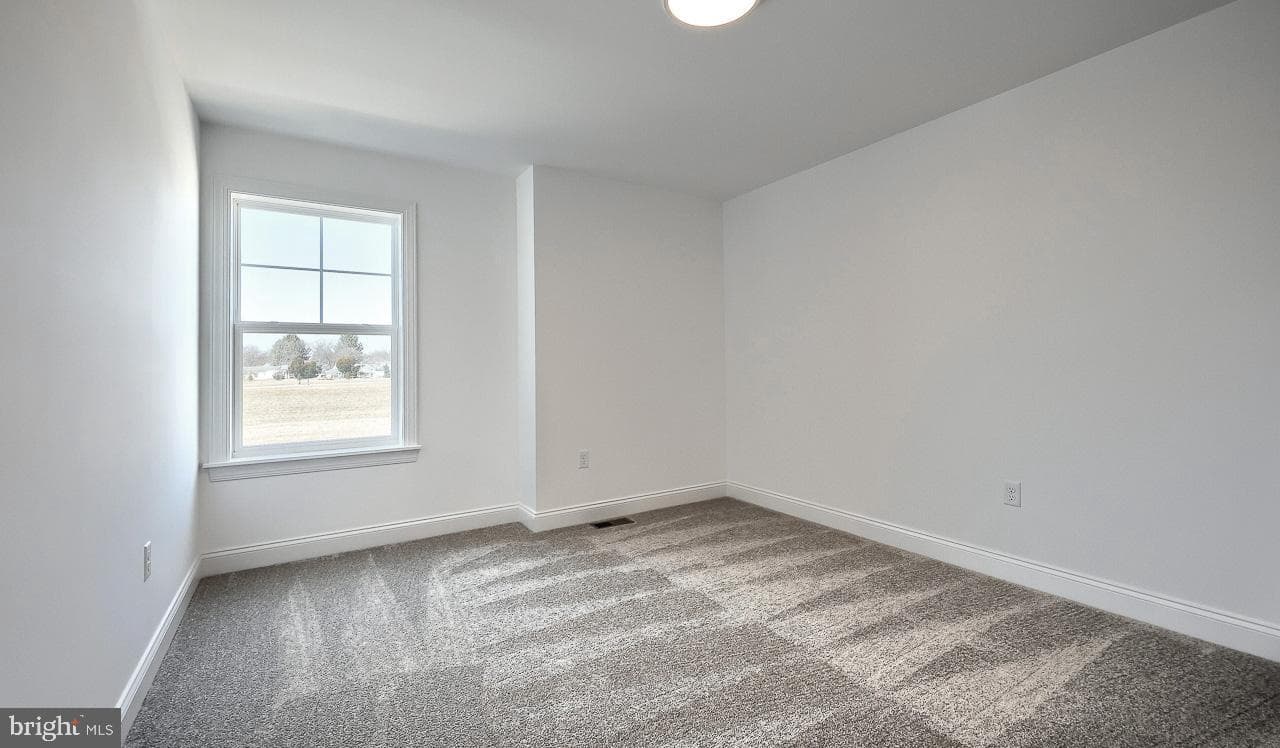 610 Estate Drive photo 30