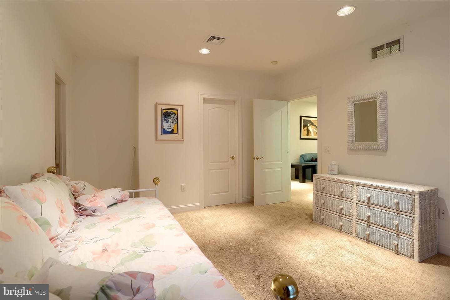21 Westwind Drive photo 41