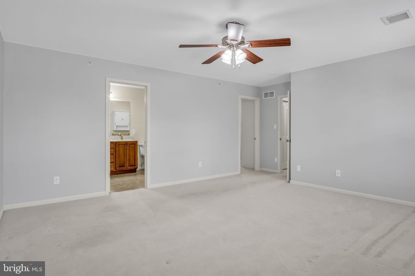46 Kerry Court photo 17