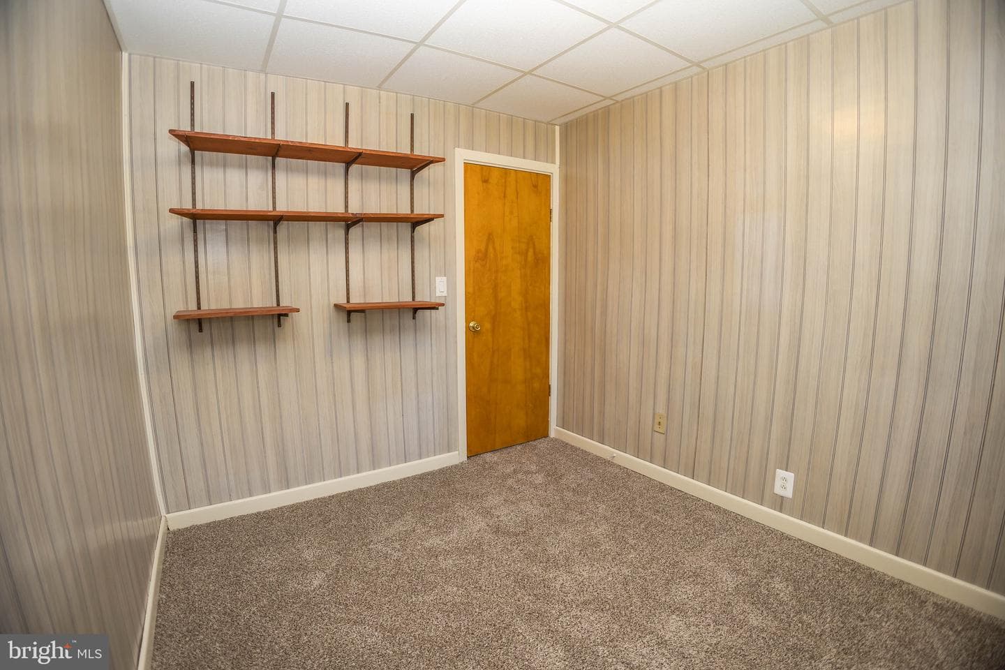 716 Elkwood Street photo 23