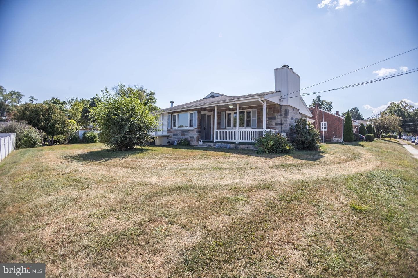 716 Elkwood Street photo 3