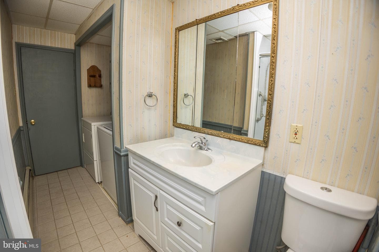 716 Elkwood Street photo 31
