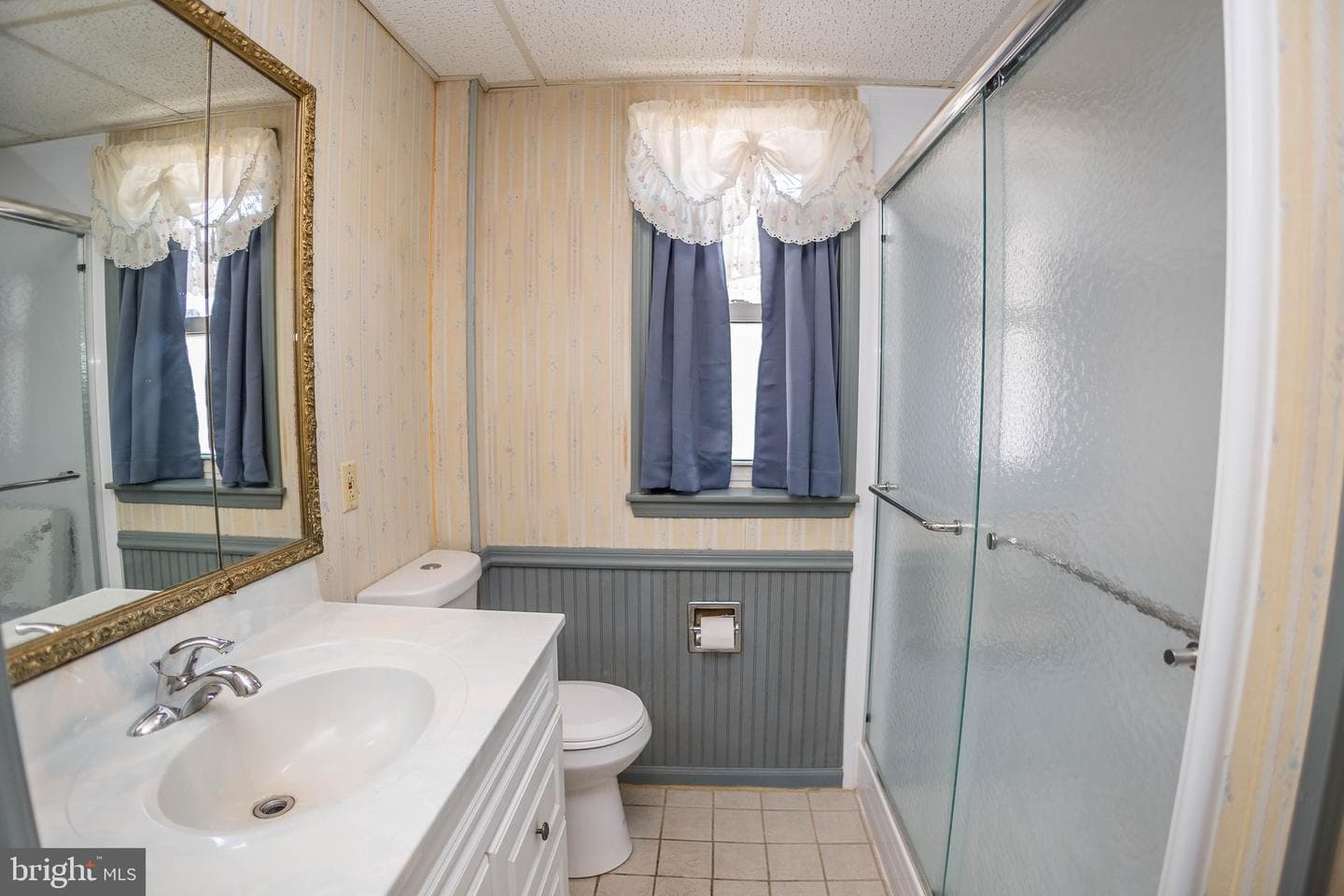 716 Elkwood Street photo 33