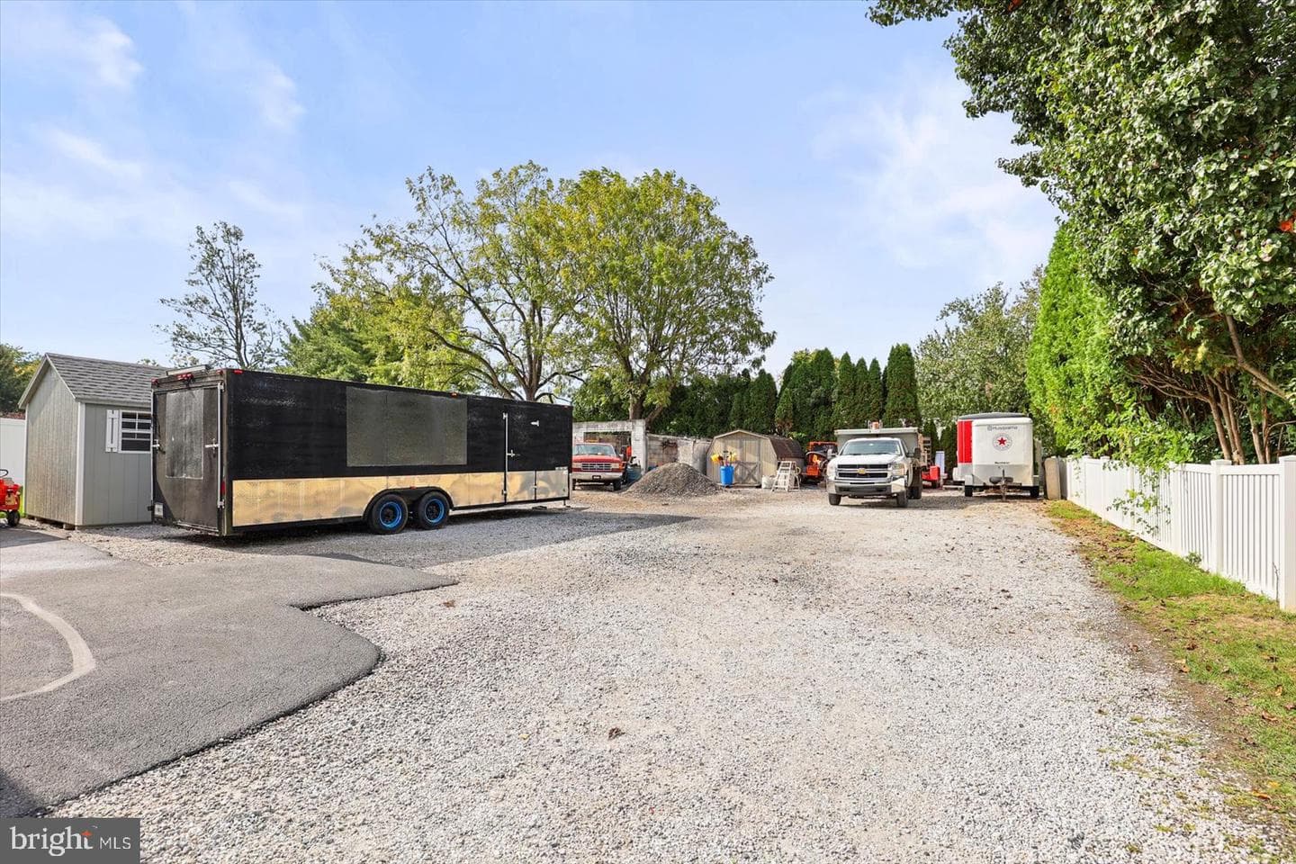 21 Skyport Road photo 28