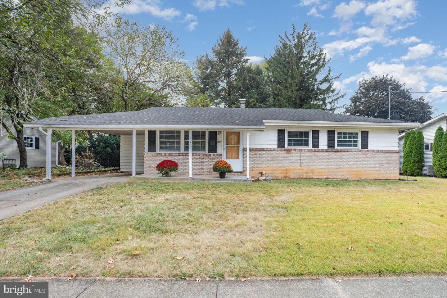 4606 S Clearview Drive photo 1