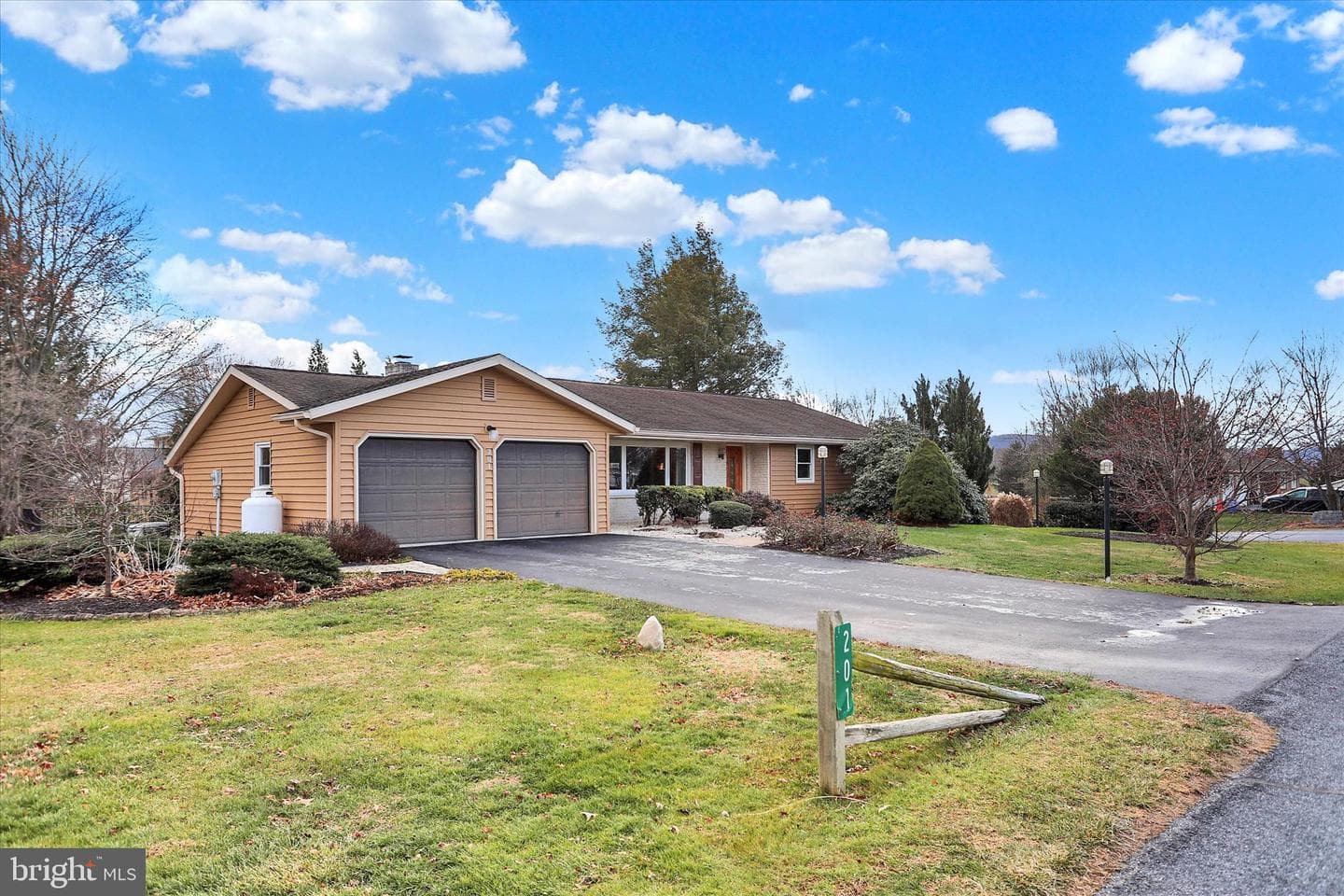 201 Westview Drive photo 43
