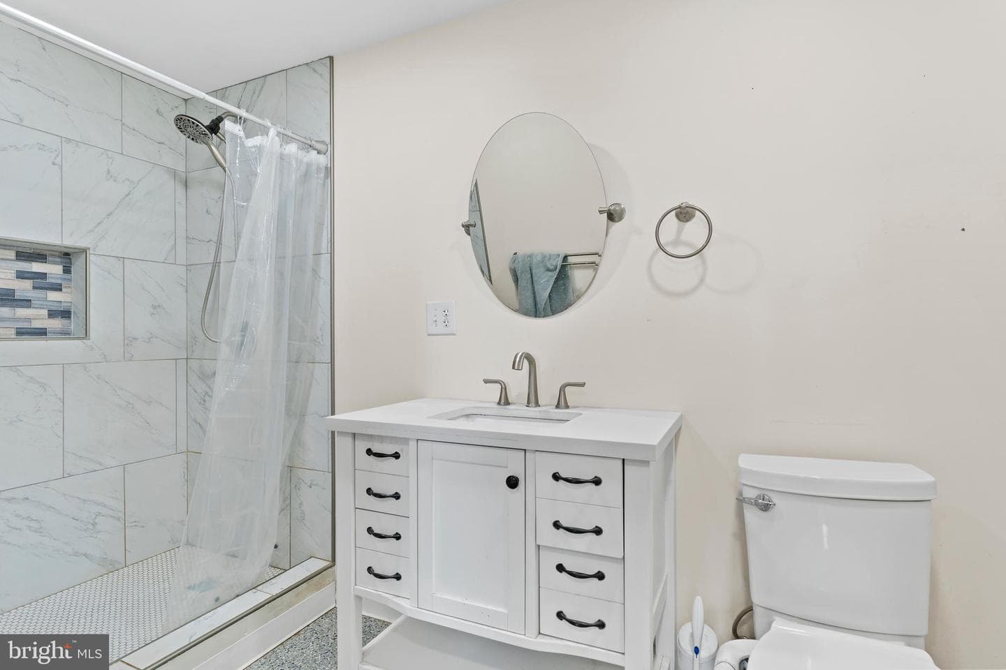 51 Heisers Lane photo 47