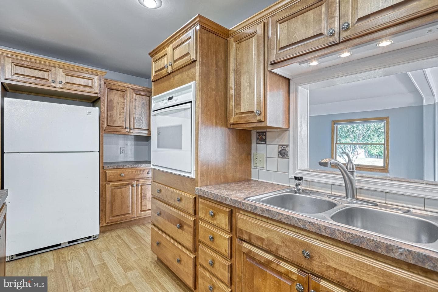 305 W Shady Ln photo 19