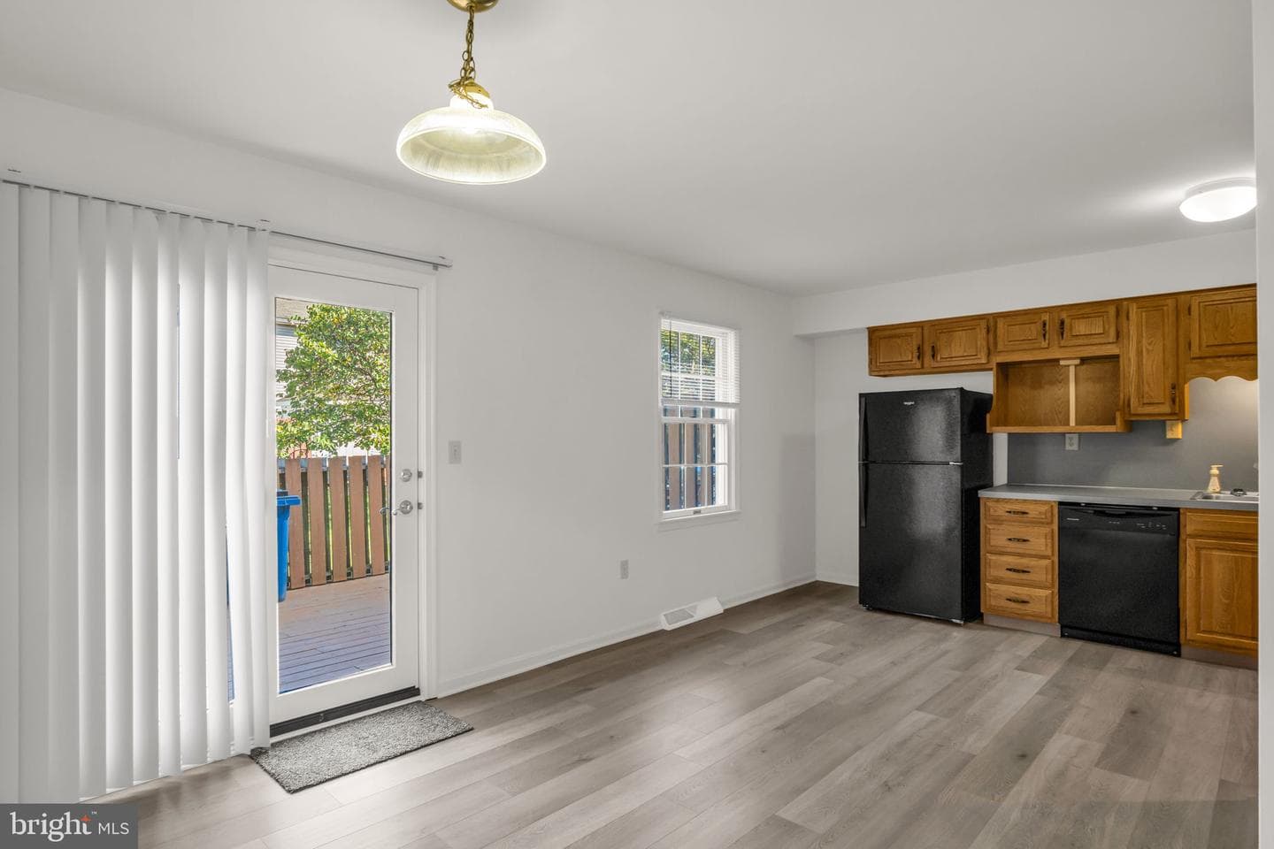 653 Park Ridge Drive photo 11