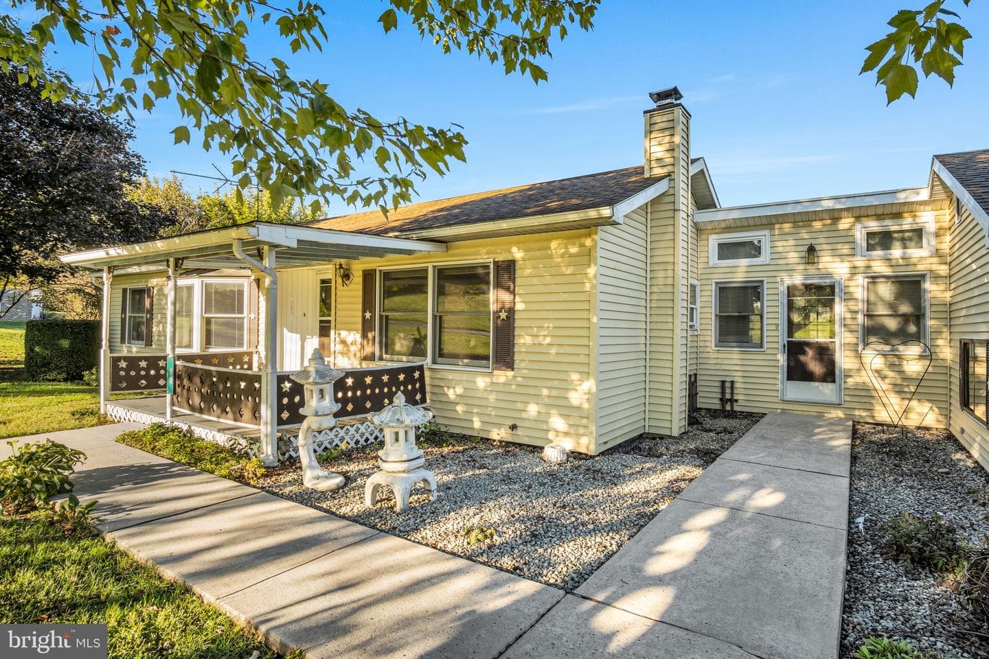 18 Lebo Road photo 2
