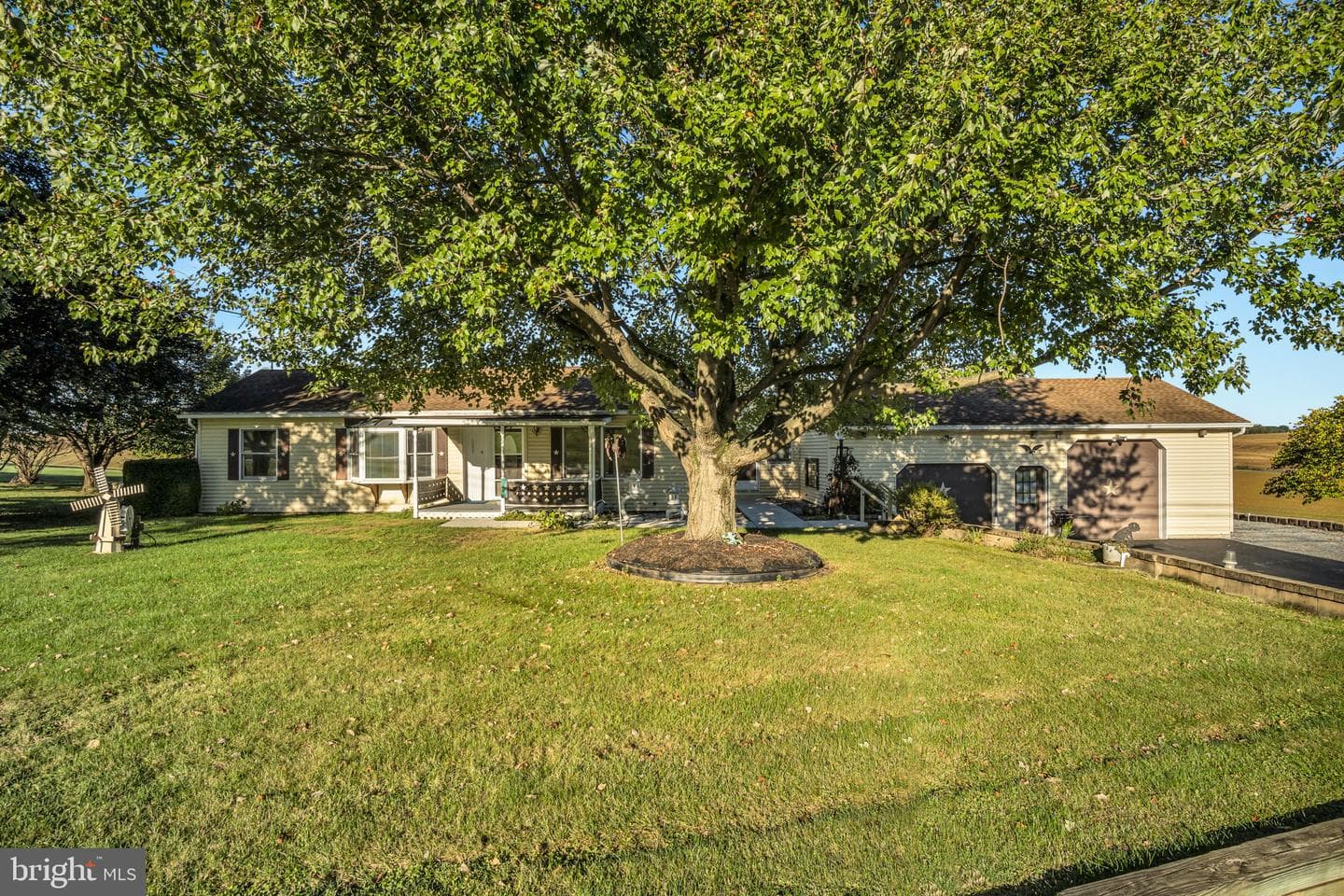18 Lebo Road photo 3
