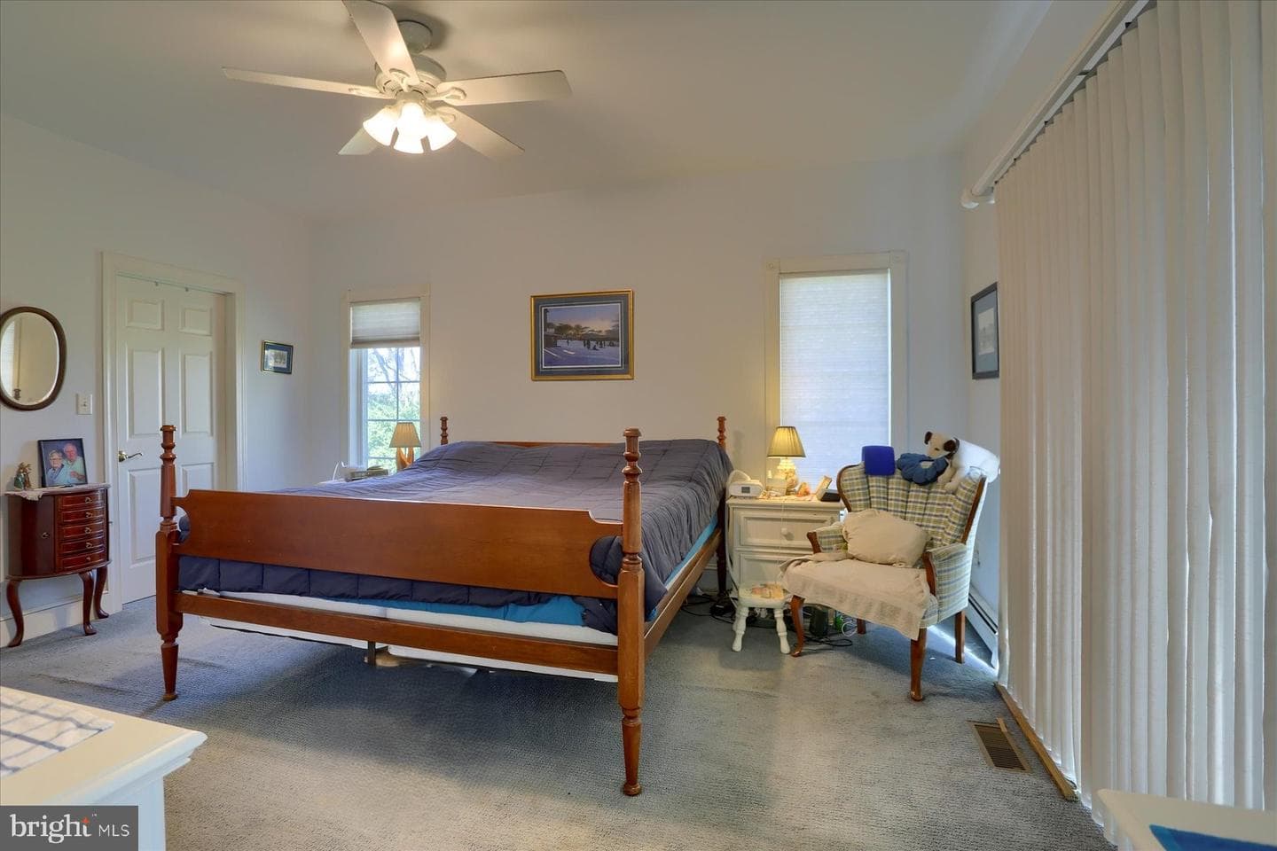 9 E Linden Drive E photo 26
