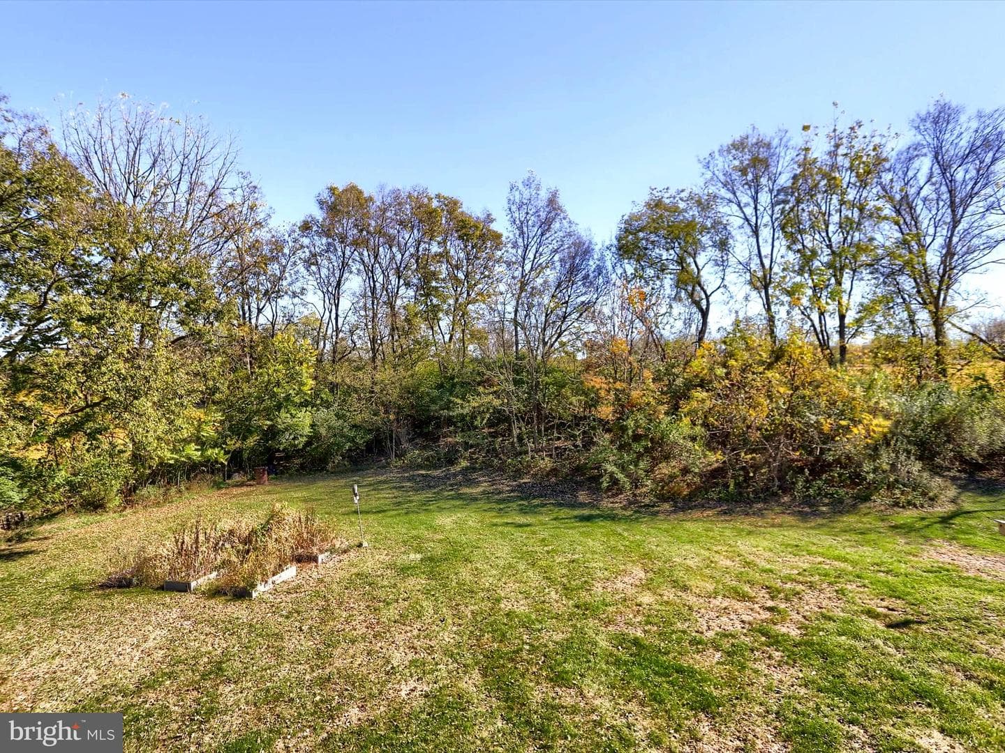 9 E Linden Drive E photo 37