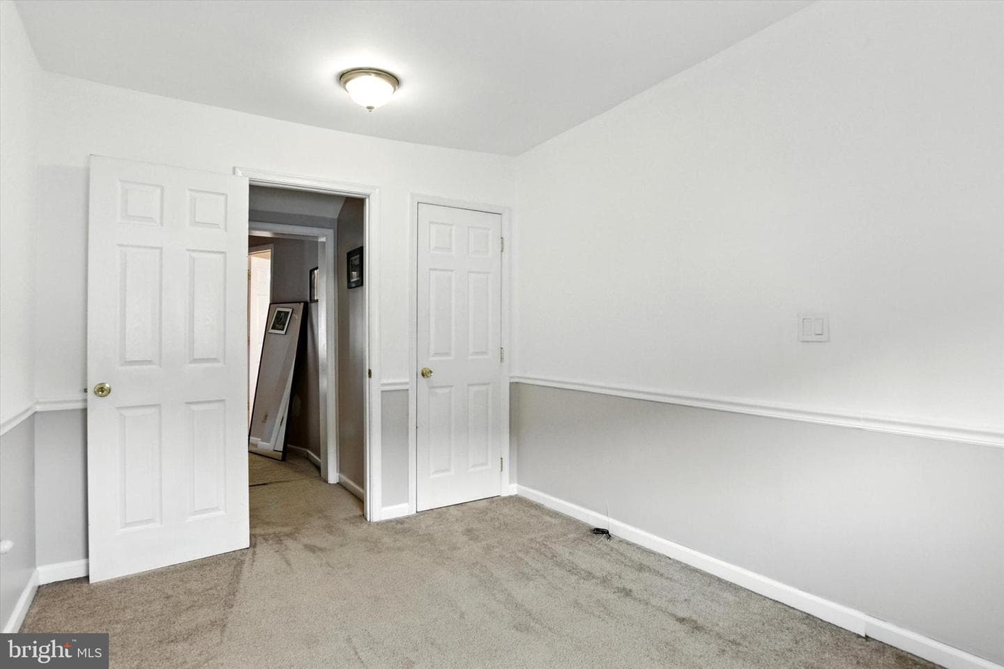 325 S Baltimore Avenue photo 15