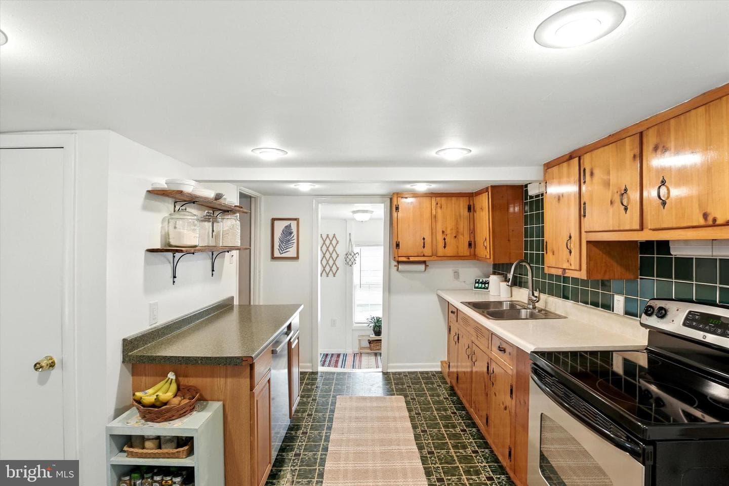 325 S Baltimore Avenue photo 8