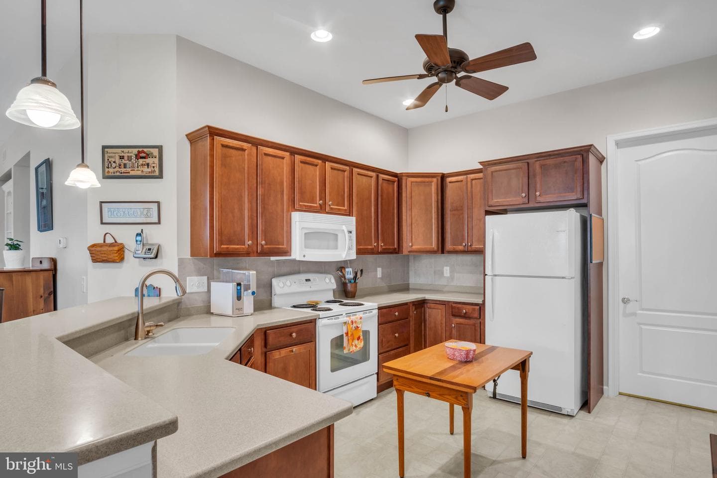 110 Bluebell Drive photo 8