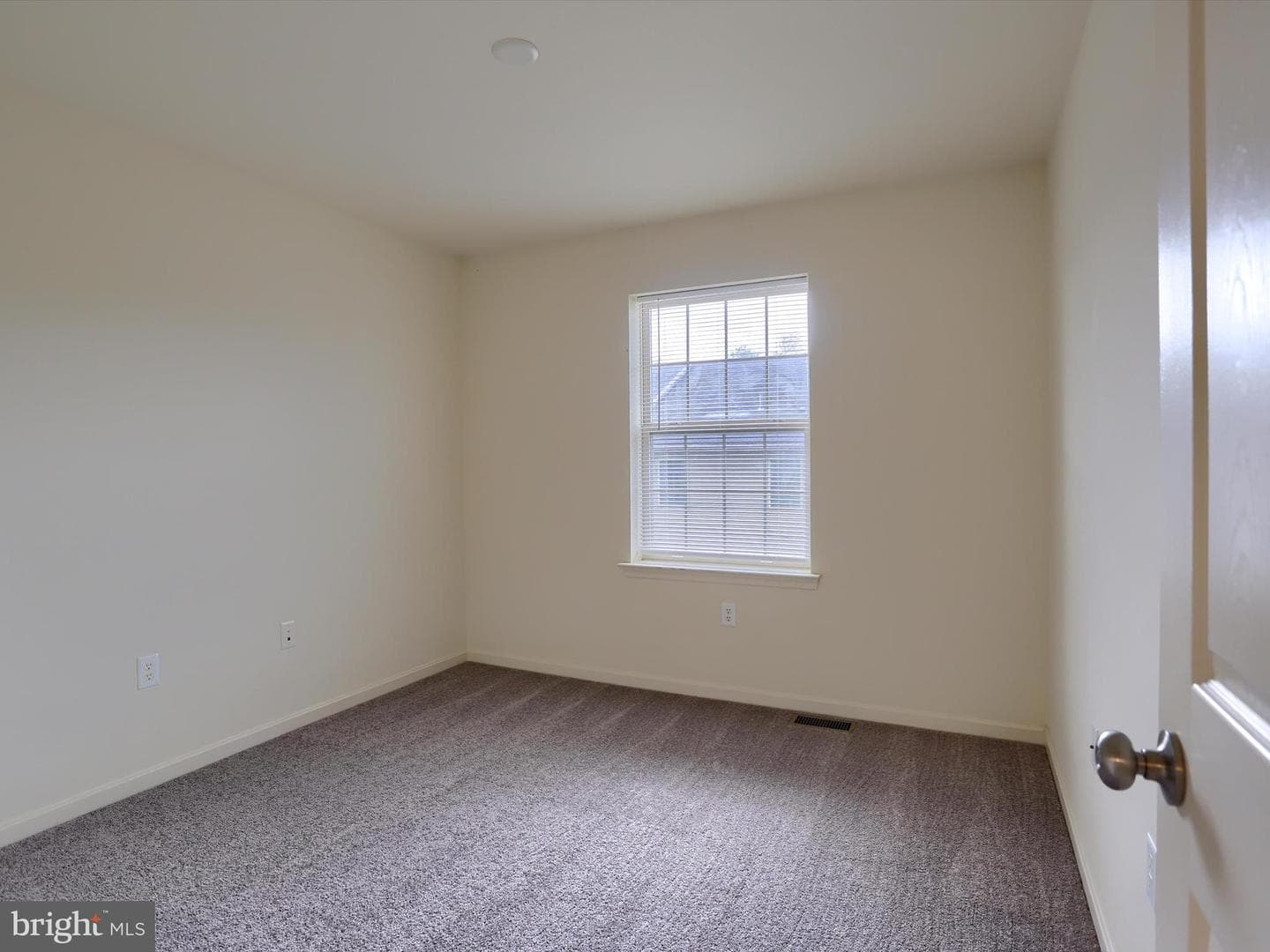 8 Brook Side Drive photo 19