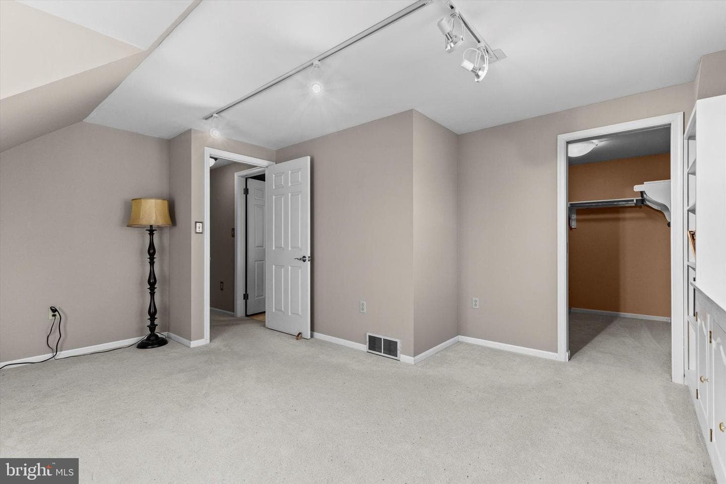 52 Fairway Drive photo 30