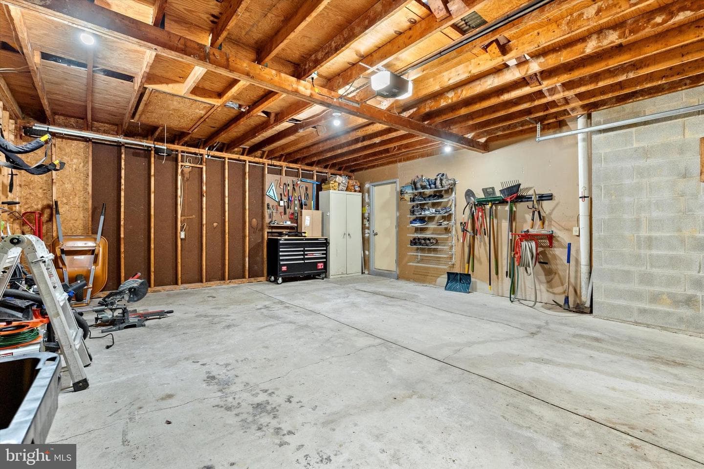 52 Fairway Drive photo 39