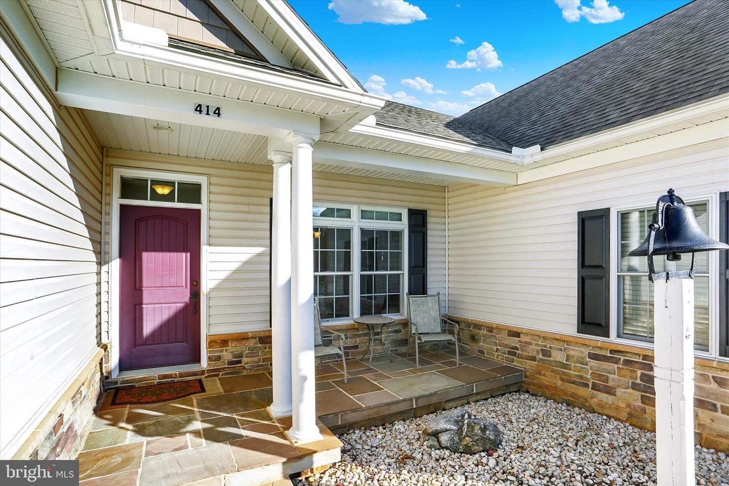 414 Chestnut Drive photo 2