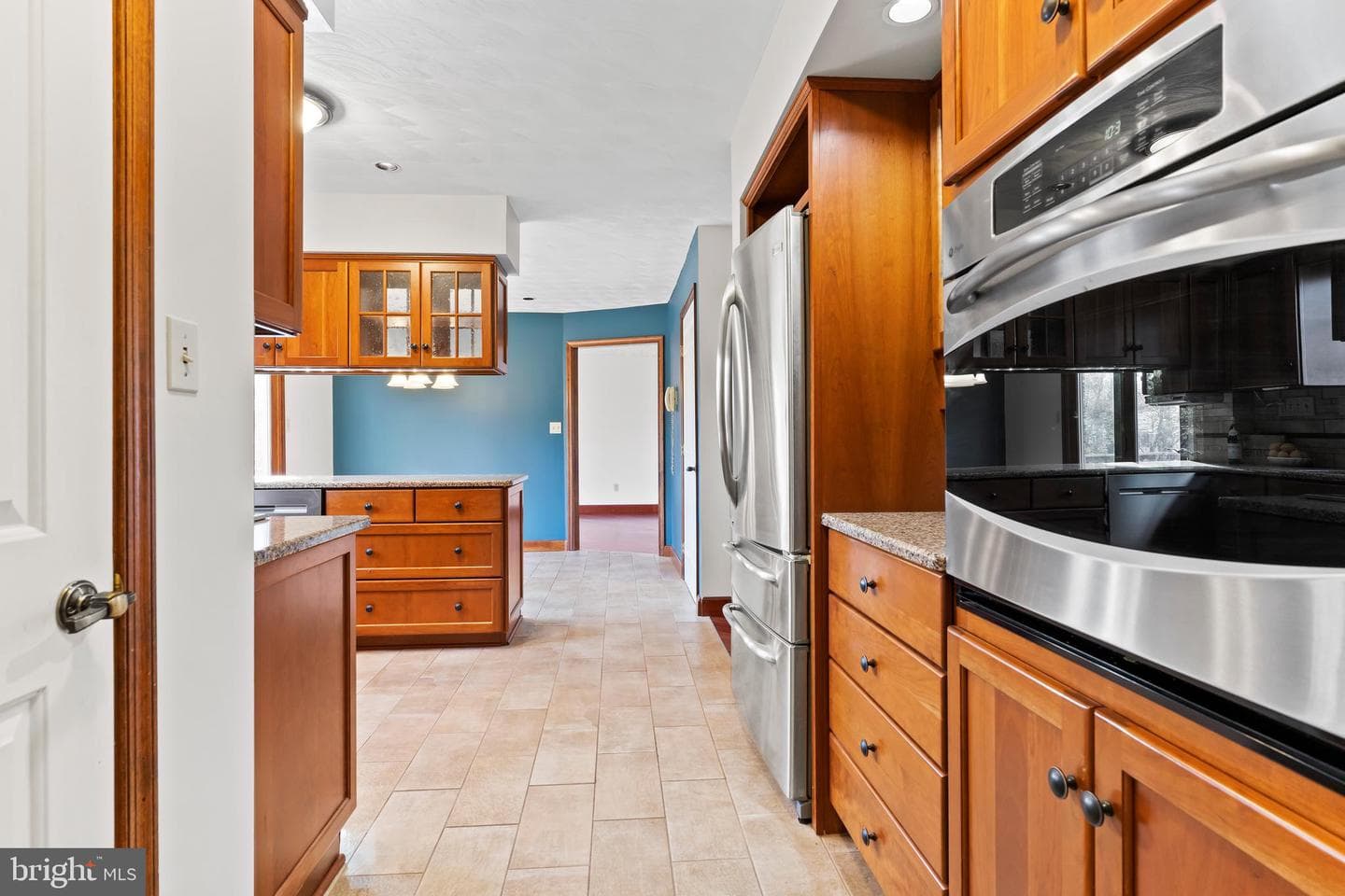 255 Hickory Road photo 11