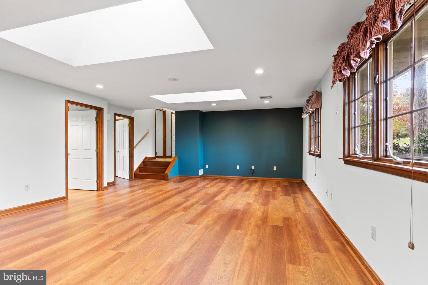 255 Hickory Road photo 15