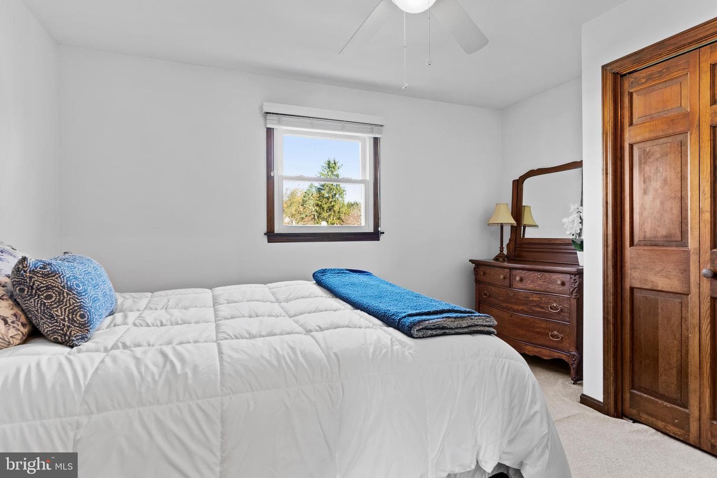 924 Forbes Road photo 20