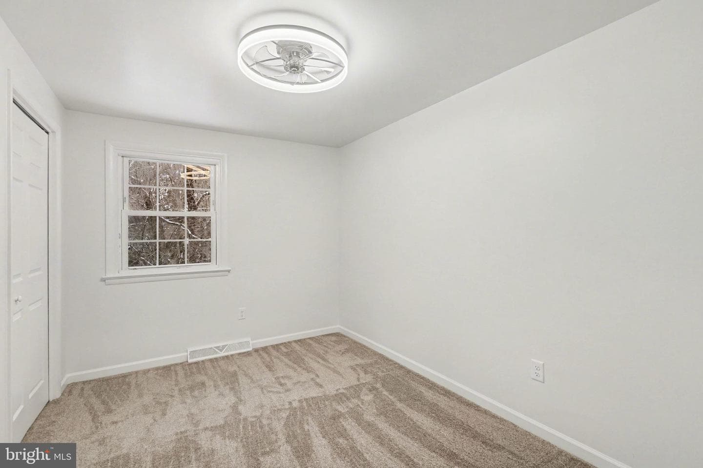 1006 Sheffield Avenue photo 21