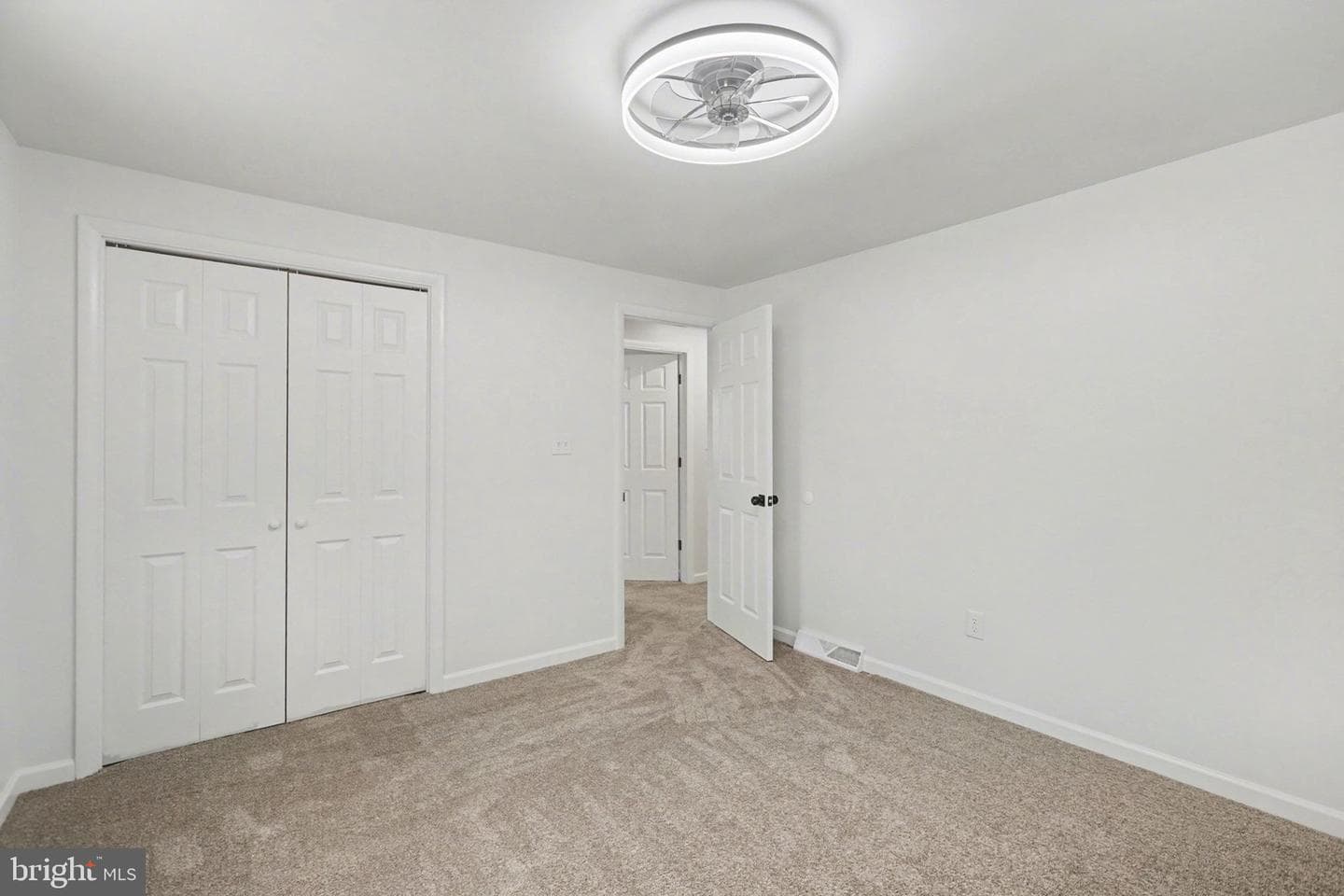 1006 Sheffield Avenue photo 22