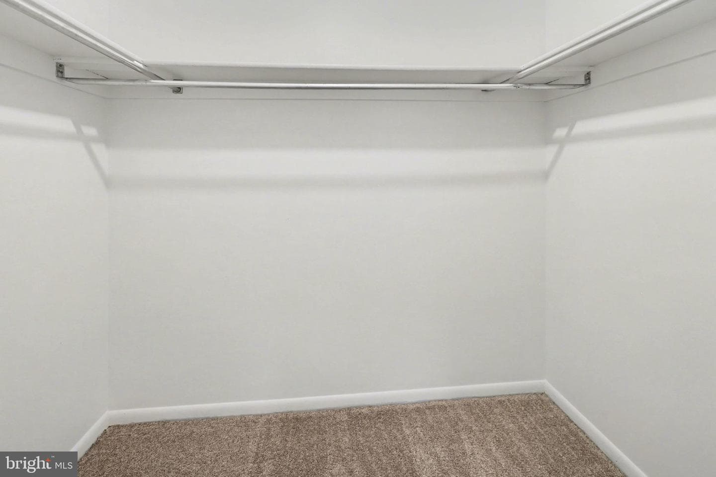1006 Sheffield Avenue photo 25
